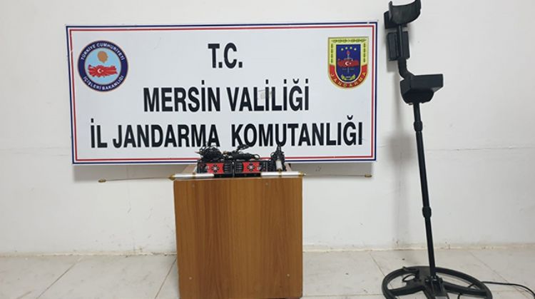 MERSİN’DE DEFİNE AVCILARI YAKALANDI