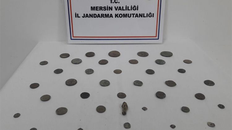 TARSUS’TA TARİHİ ESER KAÇAKÇISI YAKALANDI