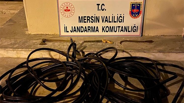 ERDEMLİ’DE KABLO HIRSIZLARI GÖZALTINA ALINDI