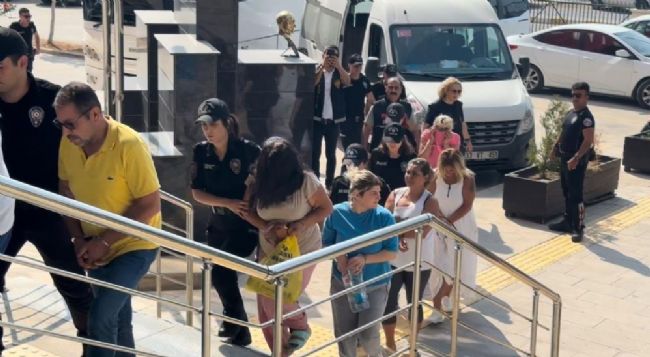Organize fuhuş operasyonunda 19 tutuklama