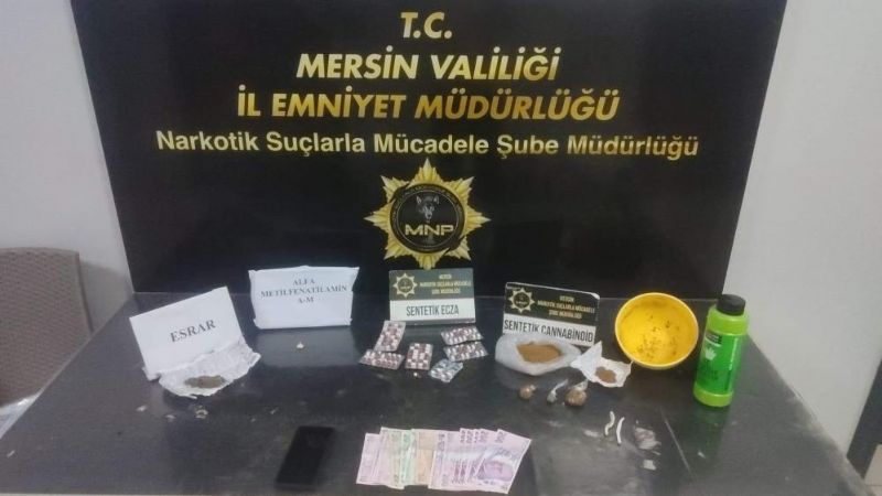 Mersin'de uyuşturucu taciri 4 şüpheli yakalanıp tutuklandı