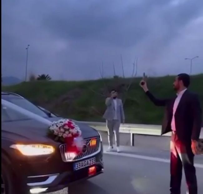 Düğün konvoyunda silah sıkmanın bedelini ağır ödediler
