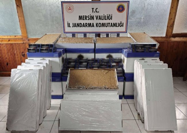 Mersin'de 500 bin adet makaron ele geçirildi