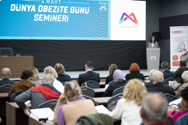 Obezite Günü’nde Farkındalık Semineri Düzenlendi