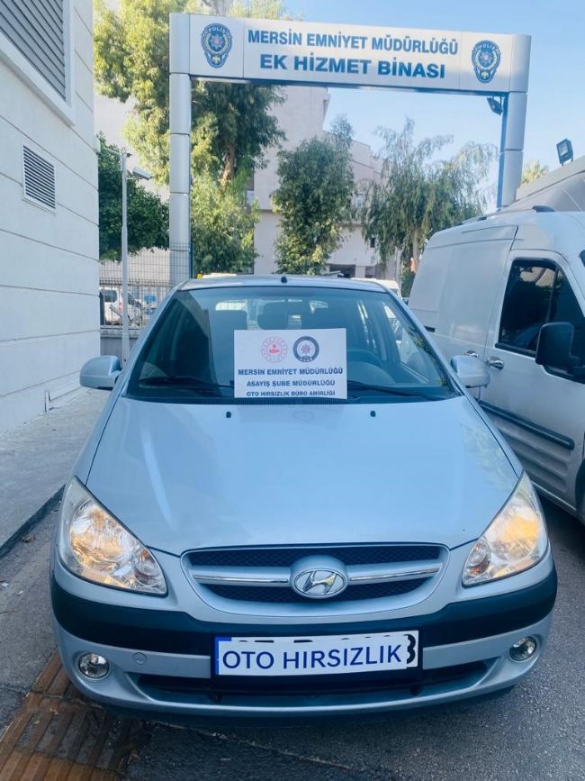 Mersin'de oto hırsızlık çetesine operasyon: 22 gözaltı