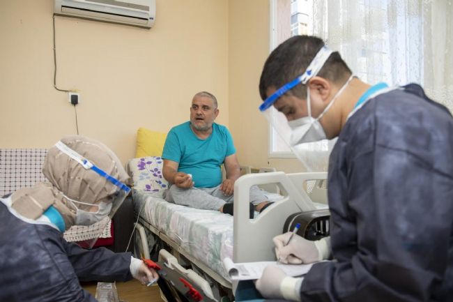 MERSİN BÜYÜKŞEHİR BELEDİYESİNDEN SOSYAL DESTEK SEFERBERLİĞİ