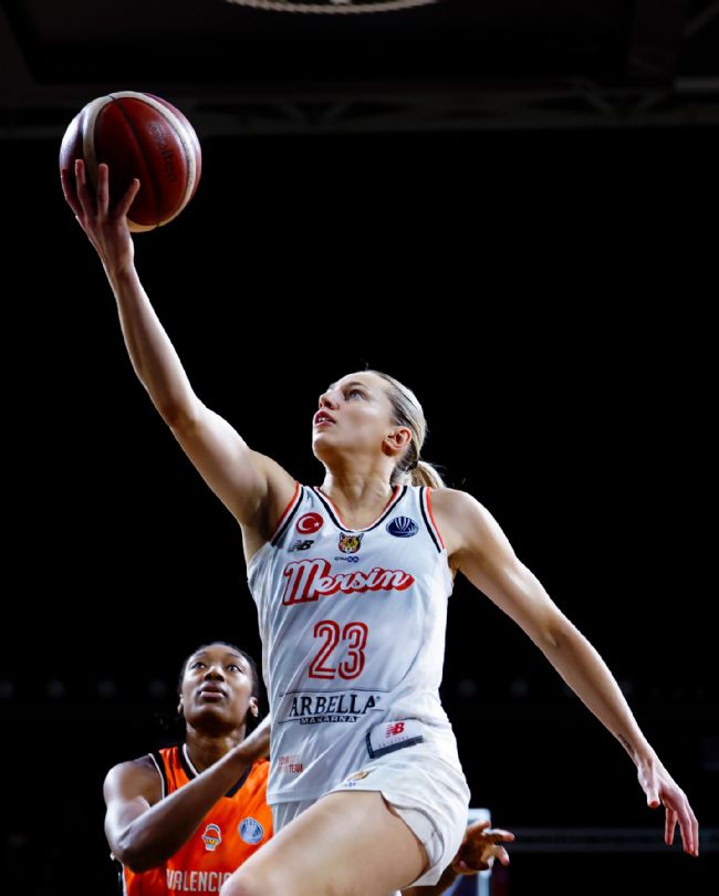 ÇBK Kazandı Ama Yetmedi: 92-77
