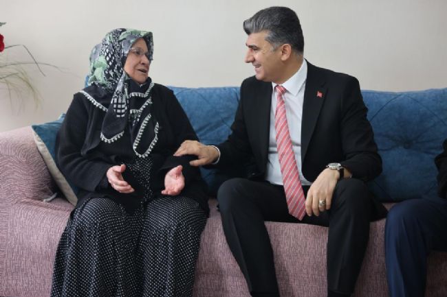Akdeniz’de Kimse Yalnız Değil