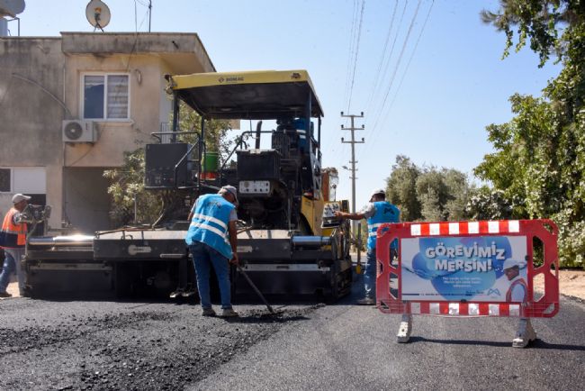 MESKİ, Mezitli’de bozulan yolları yeniliyor