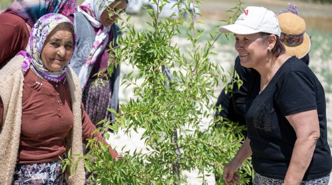 BÜYÜKŞEHİRDEN DESTEK DEVAM EDİYOR