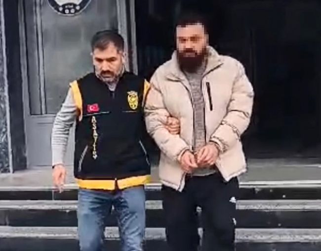 Telefon tamircisi hırsız çıktı: 19 cep telefonu ele geçirildi