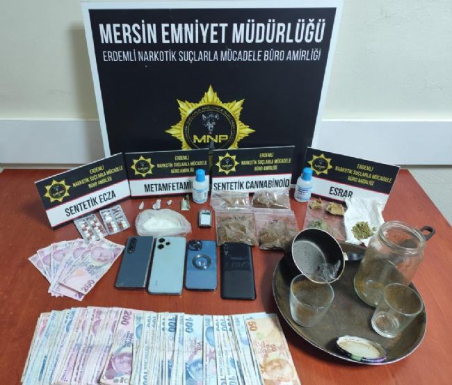 Erdemli'de uyuşturucu taciri 3 şüpheli tutuklandı