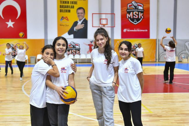 Öğrenciler sporu severken bilinçleniyor