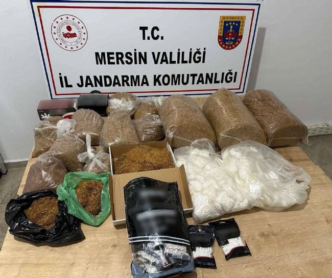 Mersin'de kaçak sigara operasyonu: 5 gözaltı
