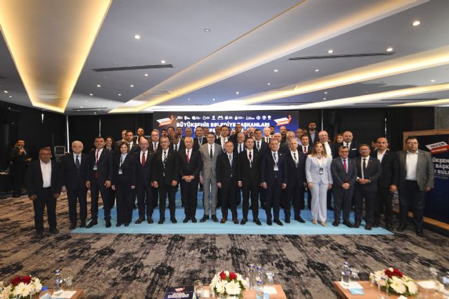 BAŞKAN SEÇER, ‘BÜYÜKŞEHİR BELEDİYE BAŞKANLARI BALIKESİR BULUŞMASI’NA KATILDI