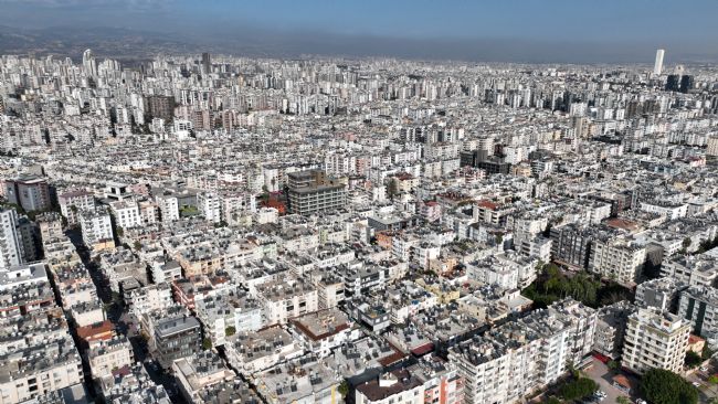 Mersin güneş enerjisi ile ısınıyor