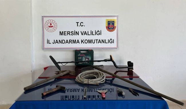 Mersin'de Define Ararken Suçüstü Yakalanan Kişi Tutuklandı