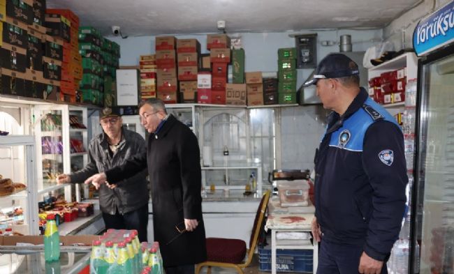 Akdeniz’de Okul Kantinlerini Denetledi