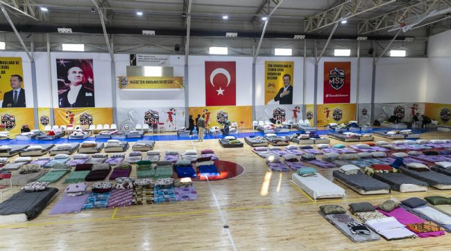 DEPREMZEDELER MERSİN'DE KONUK EDİLİYOR