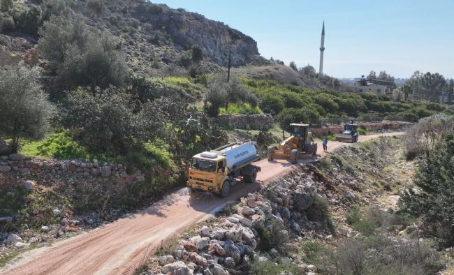Atayurt Mahallesi’nde Yollar Bakıma Alındı