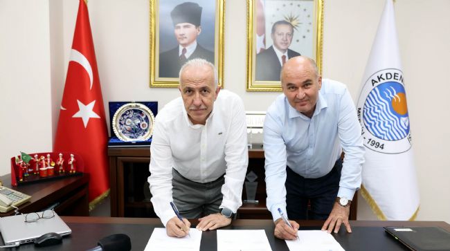 AKDENİZ BELEDİYESİ İLE ALATA BAHÇE KÜLTÜRLERİ ENSTİTÜSÜ ARASINDA PROTOKOL İMZALANDI
