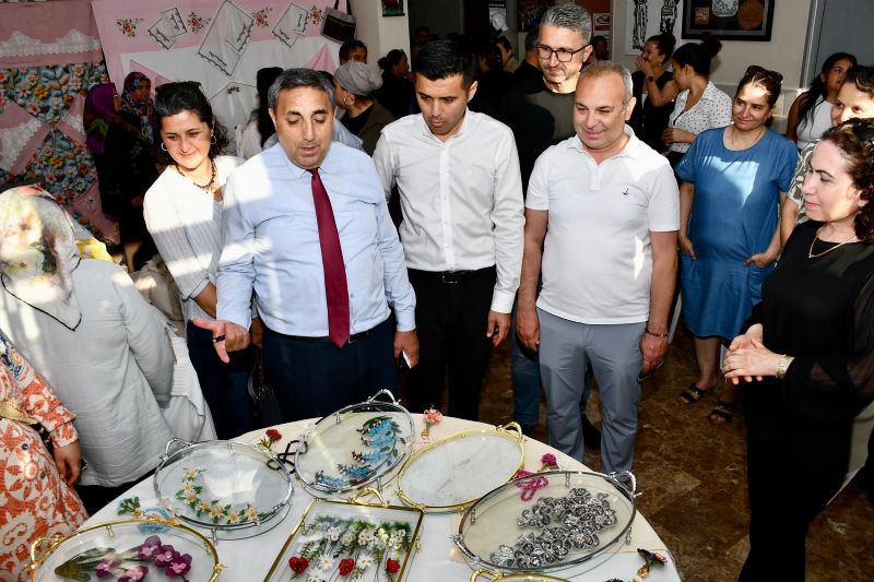 SİLİFKE HALK EĞİTİMİ MERKEZİ SERGİSİ AÇILDI