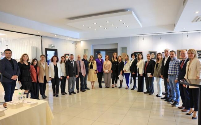 Kitabın Geliri Depremzede Kadınlara Destek Olacak