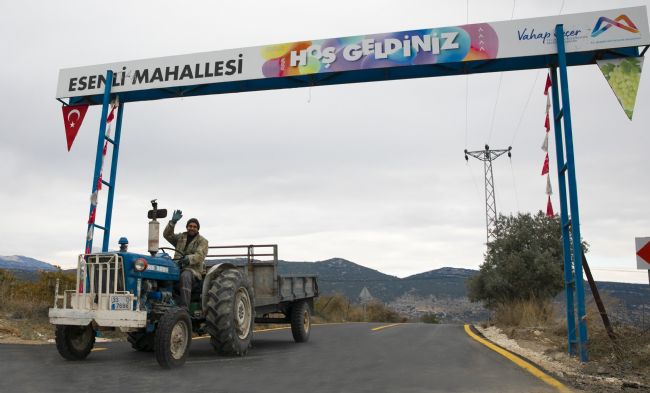 Mersin'de Esenli-Hebilli bağlantı yolu yenilenerek hizmete açıldı
