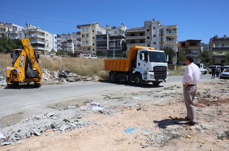 toroslar’da-kaçak-döküme-karşi-kararli-mücadele