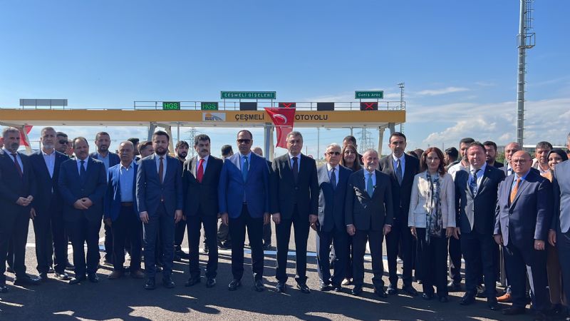 AK PARTİ MERSİN MİLLETVEKİLİ NEBATİ: "2,5-3 SAATİ BULAN SEYAHATİ 18 DAKİKAYA DÜŞÜRMEKLE BÜYÜK BİR ADIM ATMIŞ OLACAĞIZ"