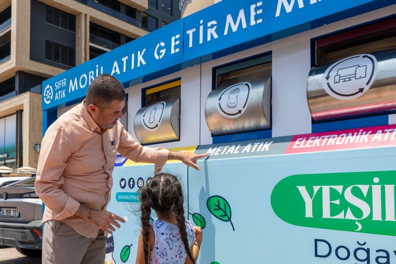 MEZİTLİ'DE MOBİL ATIK GETİRME MERKEZLERİ HİZMETE GİRDİ