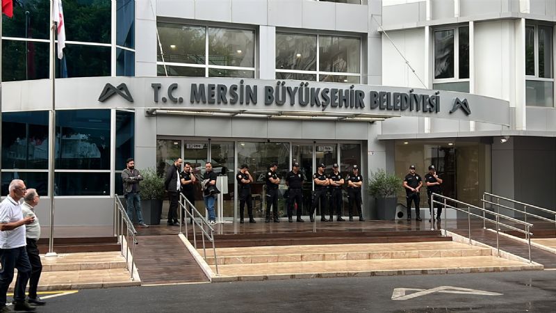 MEZİTLİ BELEDİYE BAŞKANI TUNCER, YENİ PARTİ VE MEDYA KURULUŞUNA SİLAHLI SALDIRI DÜZENLETTİRDİ İDDİASI