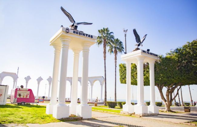 Taraftar meydanları yenileniyor