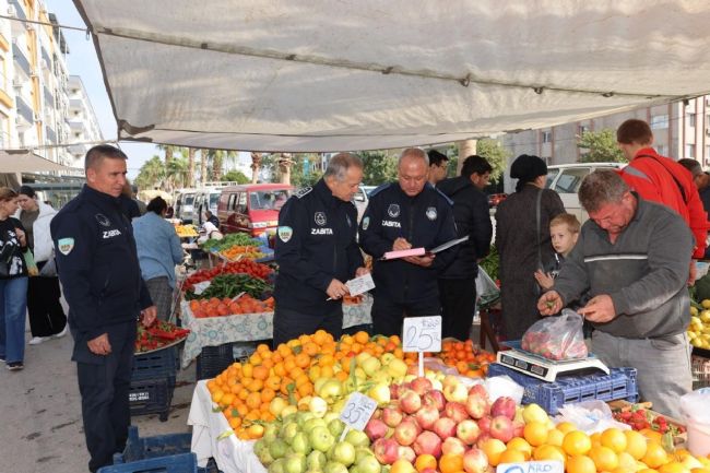 Silifke zabıtası yılbaşı denetiminde