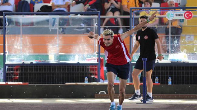 BOCCE ŞAMPİYONASI TOROSLAR’DA