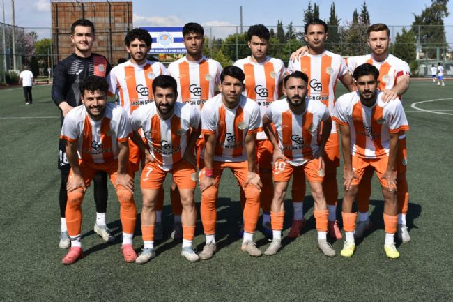 AKDENİZ BELEDİYE SPOR’DAN FARKLI GALİBİYET, PLAY OUT BİLETİ GELDİ