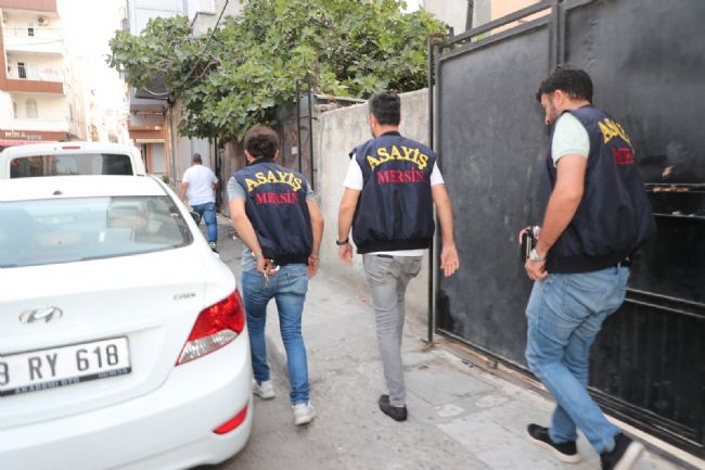 Mersin'de aranan 79 şahıs yakalandı