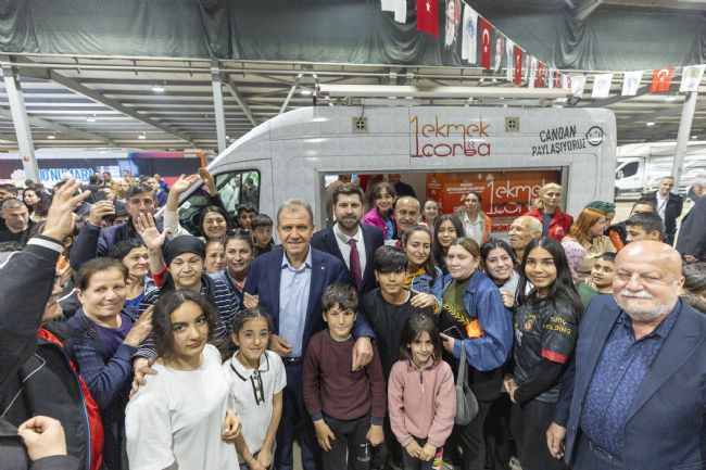 Başkan Seçer, Tarsus halkı ile iftar yaptı
