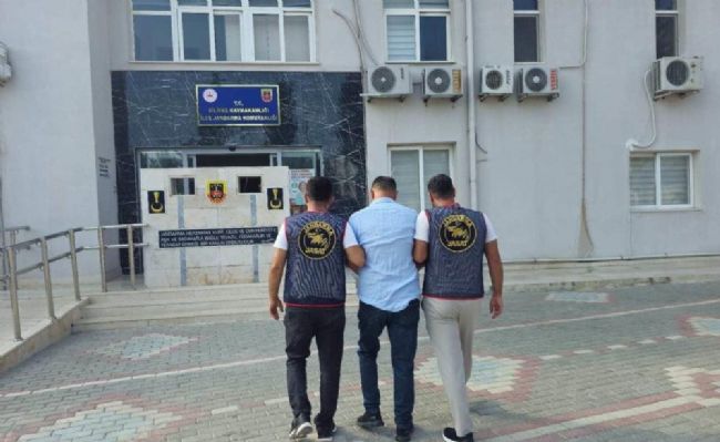 Kırmızı bülten ile aranıyordu Mersin'de yakalandı