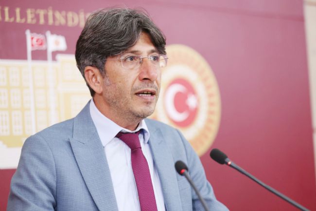 Bozan; “Mersinliler açıklama bekliyor”