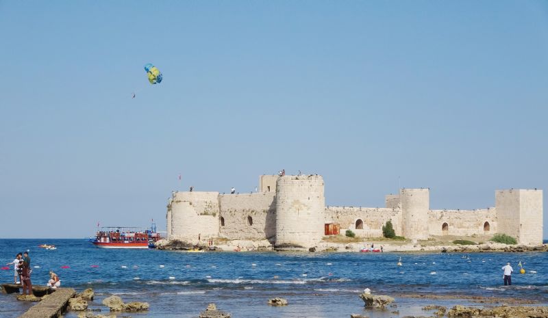 BAYRAM TATİLİ DOLU DOLU GEÇTİ, SAHİLLERDEKİ YOĞUNLUK DİKKAT ÇEKTİ