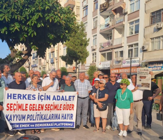 Mersin’de ‘Demokrasi’ vurgusu!