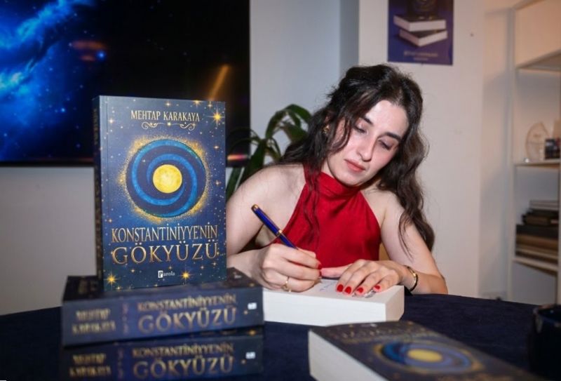 TARİHİ GERÇEKLİK VE FANTASTİK KURGUYU BULUŞTURAN ROMAN: "KONSTANTİNİYYE'NİN GÖKYÜZÜ"