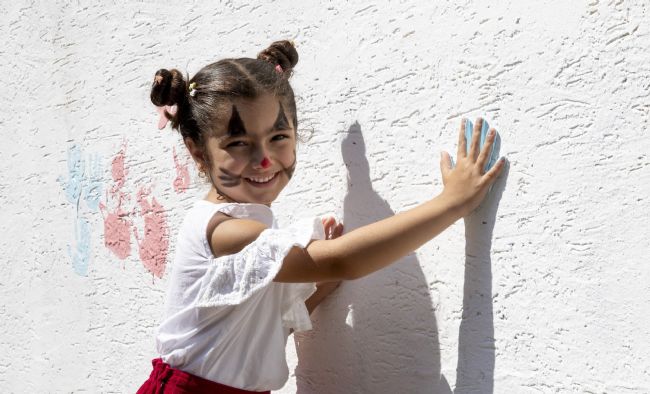 Çocuklar duvar boyama etkinliğinde buluştu