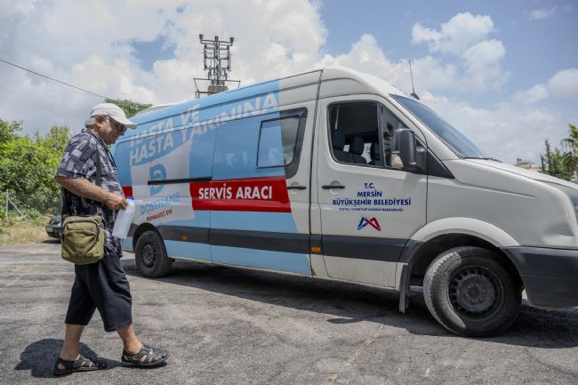 Mersin’de hasta ve hasta yakınları yalnız değil