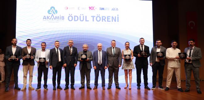 Akdeniz’in ihracat şampiyonları ödüllendirildi