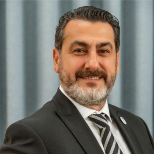​​​​​​​"KREDİ FAİZLERİNİ DÜŞÜRMEYEN BANKALAR REEL SEKTÖRÜ ZORLUYOR"