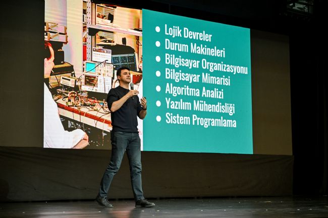 Öğrencilere 'Meslek Tanıtım Semineri'