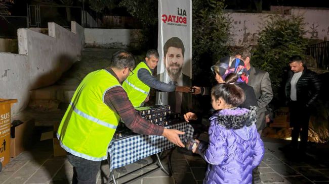 Tarsus’ta Regaib Kandili dayanışmayla karşılandı