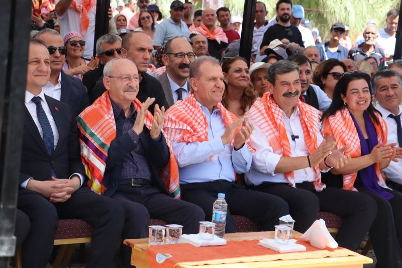 TOROSLAR’IN YÖRÜK OBASINDA COŞKU ZİRVEDEYDİ